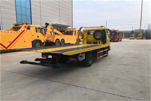 兴县非事故拖车